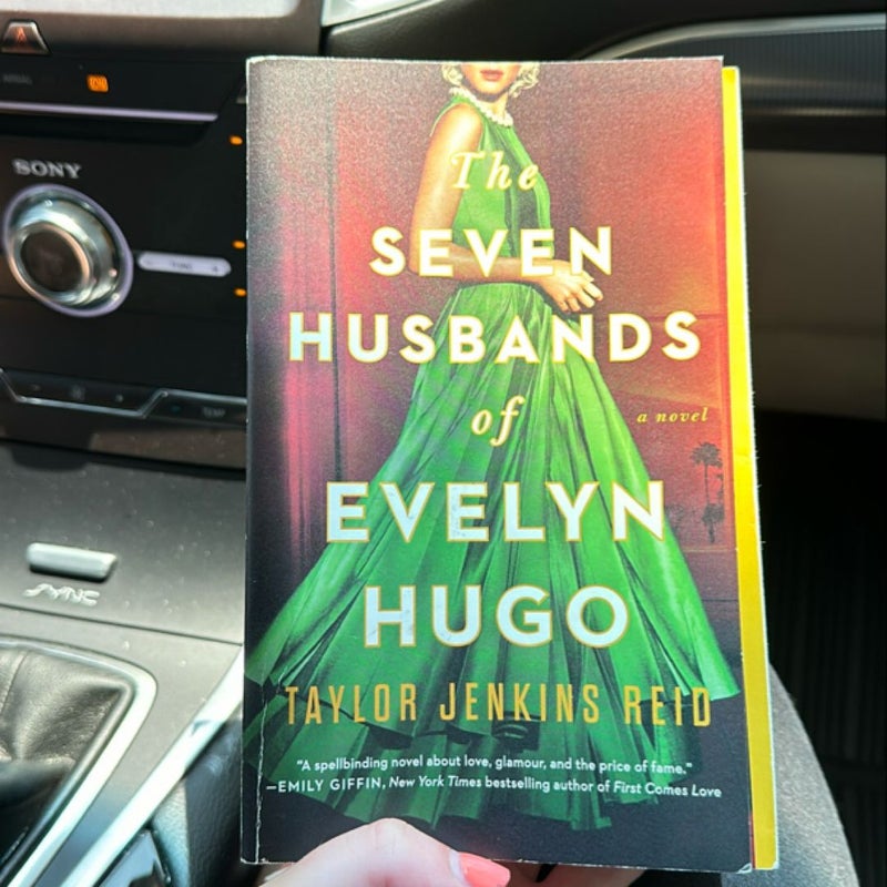 The Seven Husbands of Evelyn Hugo