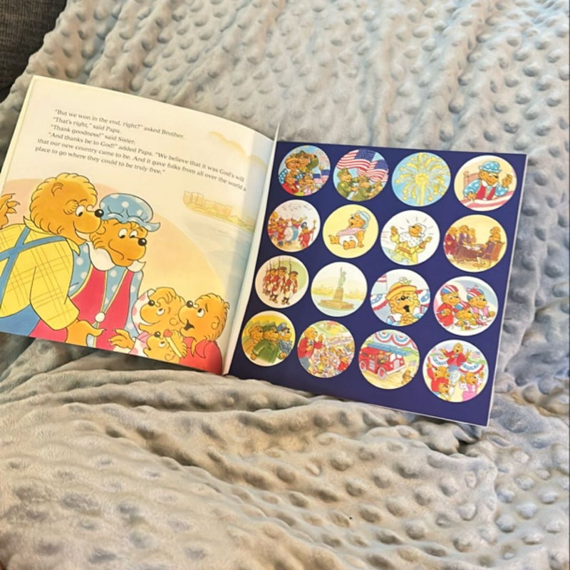 The Berenstain Bears God Bless Our Country