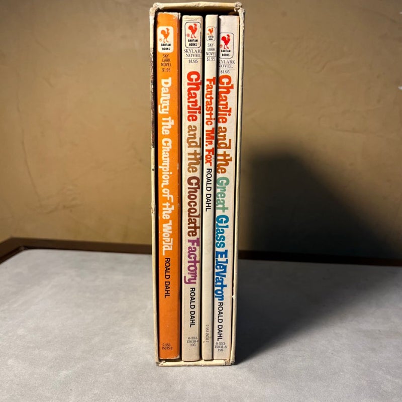 Vintage Childrens Book Set: Roald Dahl - Charlie and the Chocolate Factory, Glass Elevator, Fantastic Mr Fox, Danny Champion of the World