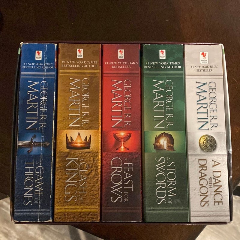  George R. R. Martin's A Game of Thrones 5-Book Boxed