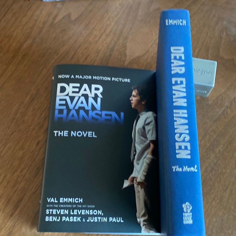 Dear Evan Hansen: the Novel