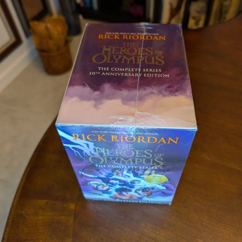 The Heroes of Olympus Paperback Boxed Set (10th Anniversary Edition)