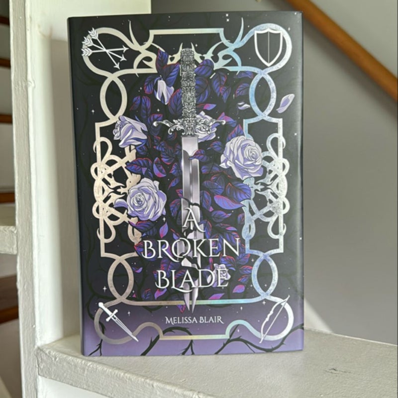 A Broken blade (bookish box)