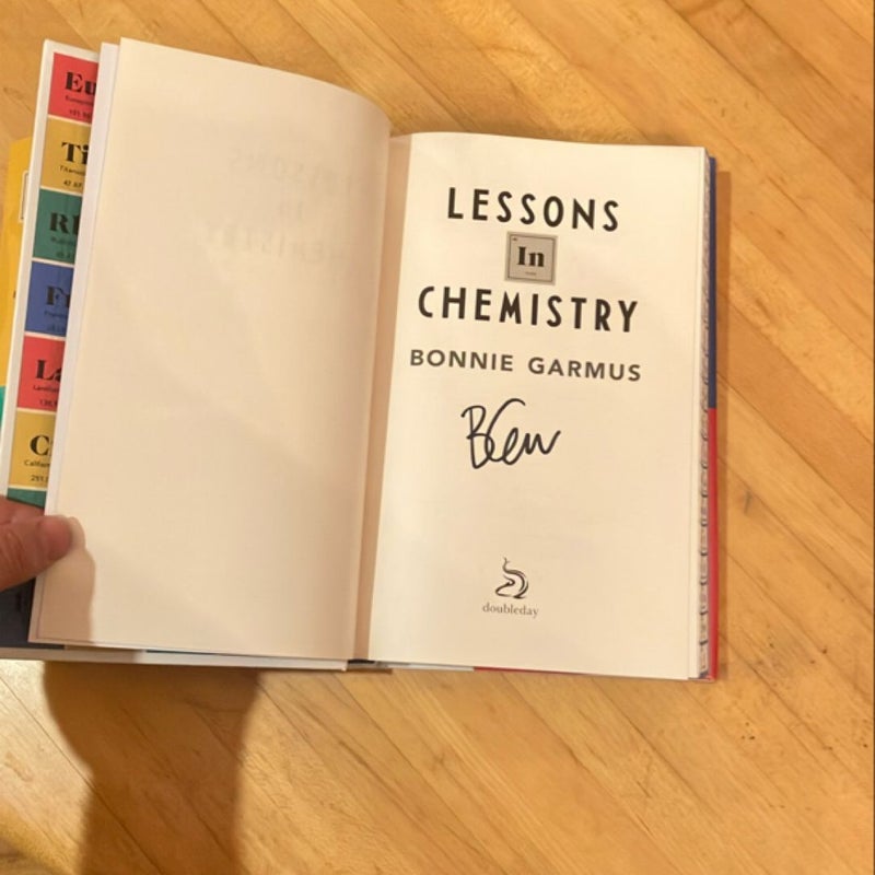 Lessons in Chemistry (SIGNED Waterstones edition)