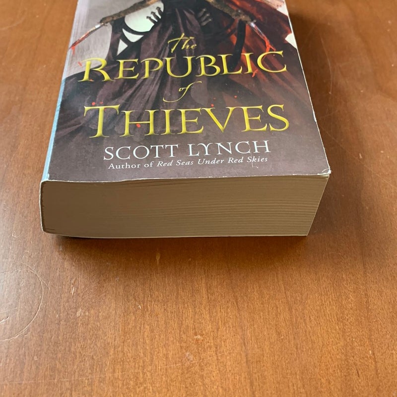 The Republic of Thieves by Scott Lynch, Paperback Pangobooks