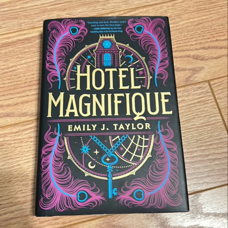 Hotel Magnifique