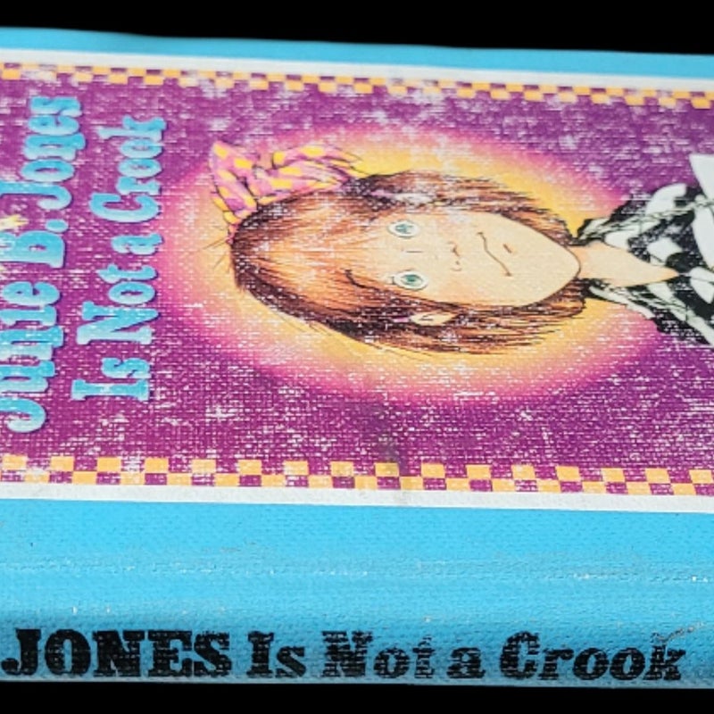 Junie B. Jones #9: Junie B. Jones Is Not a Crook