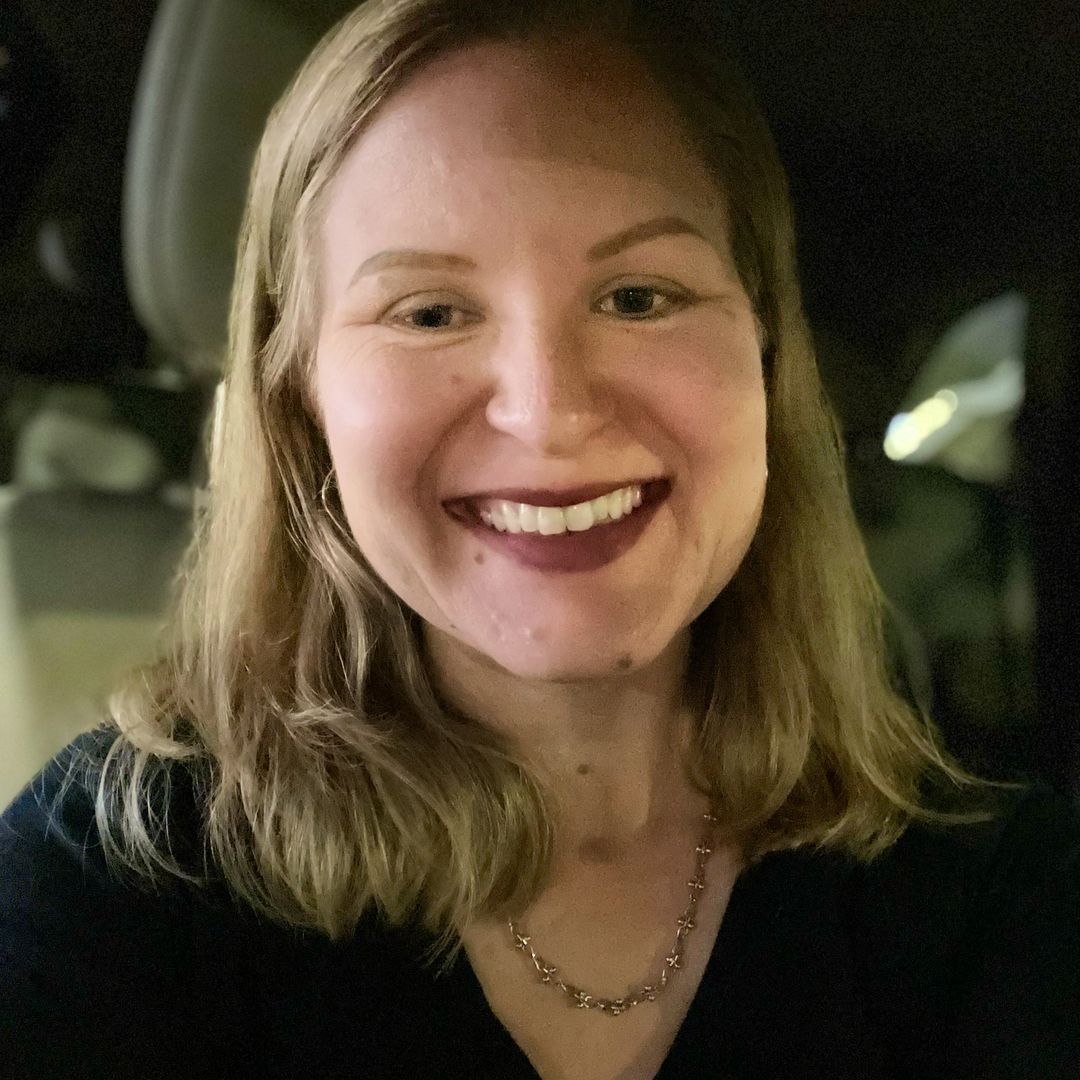 Me My Bookshelf and I