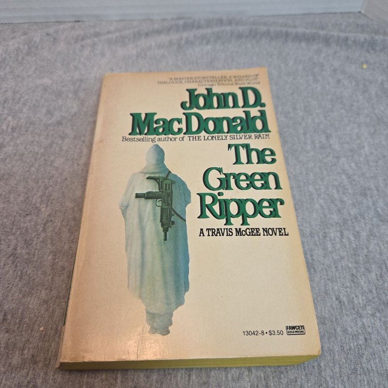 The Green Ripper by John D. MacDonald, Paperback | Pangobooks