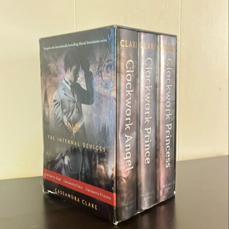 The Infernal Devices, the Complete Collection