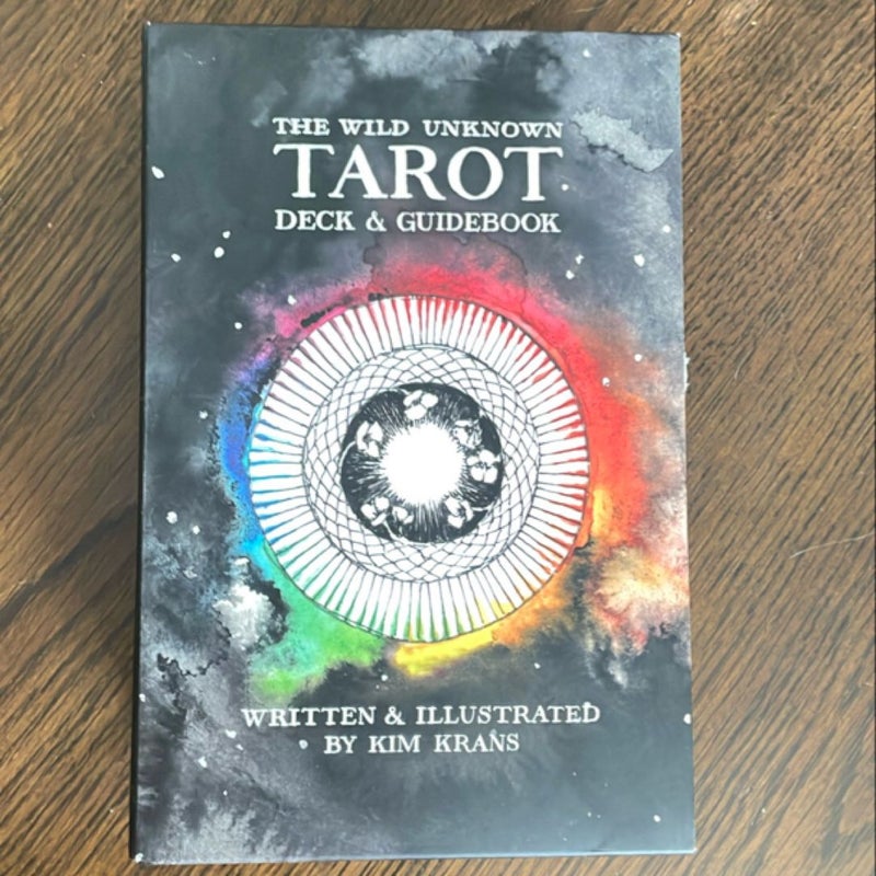 The Wild Unknown Tarot Deck and Guidebook (Official Keepsake Box Set)