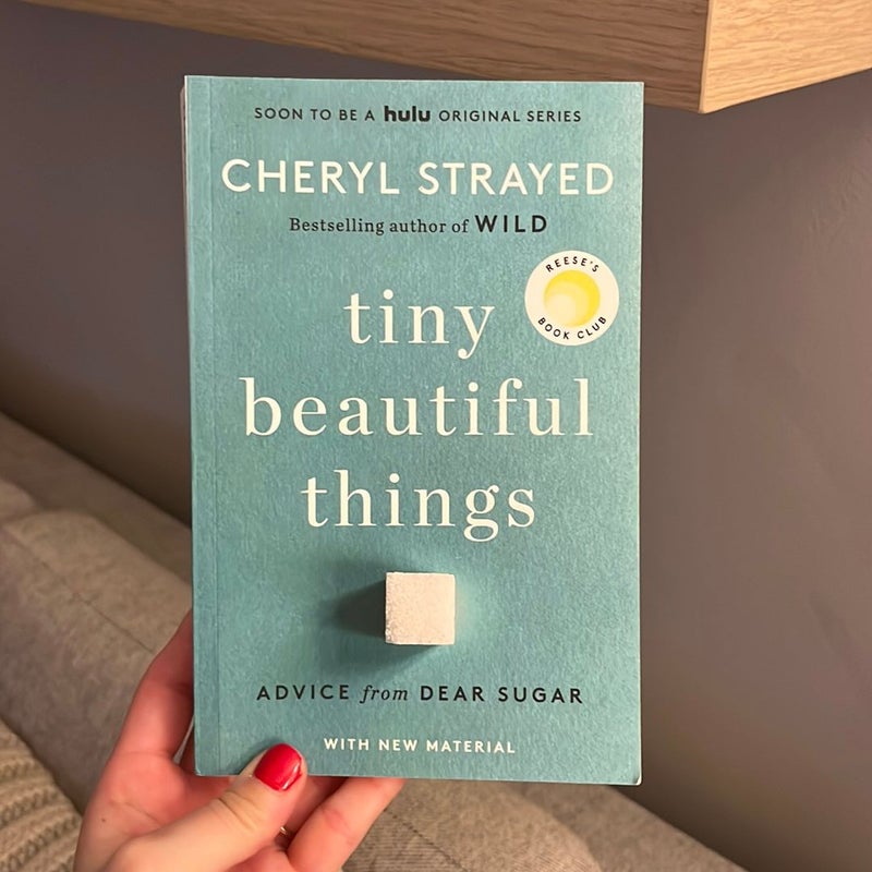 Tiny Beautiful Things (10th Anniversary Edition)