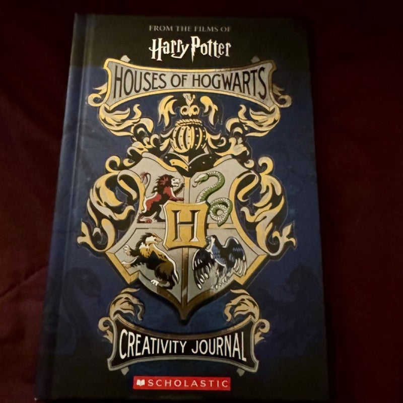 Houses of Hogwarts Creativity Journal (Harry Potter)