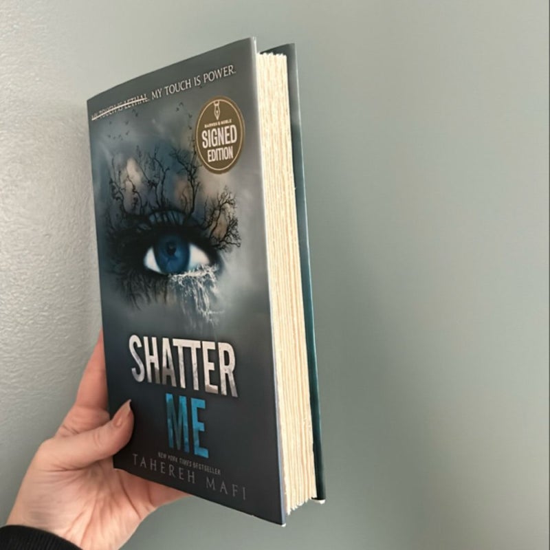 Shatter Me (Signed Edition)