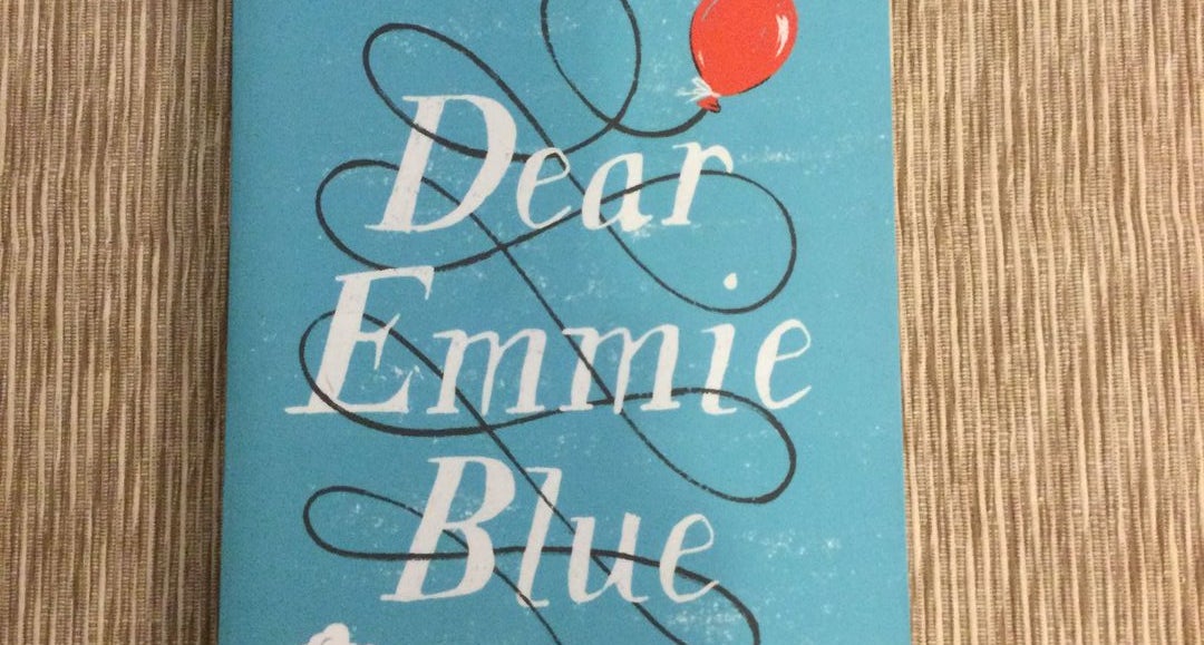 Dear Emmie Blue by Lia Louis – Blog Tour – Varietats