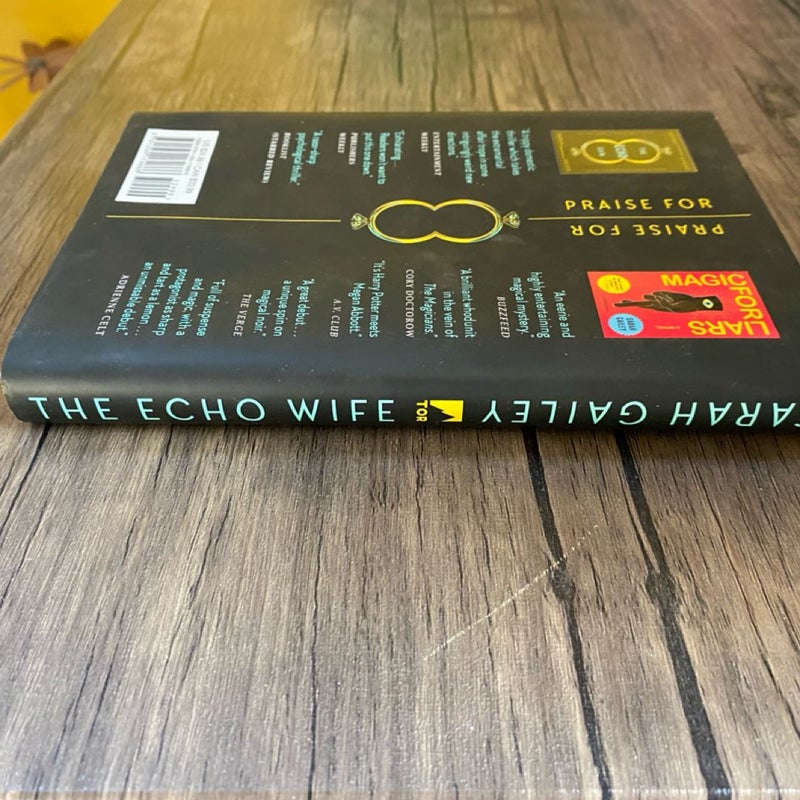 The Echo Wife