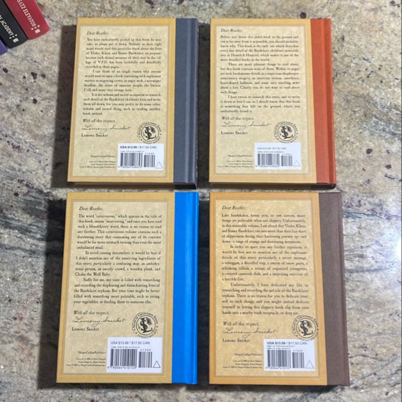 A Series of Unfortunate Events Box: the Complete Wreck (Books 1-13)