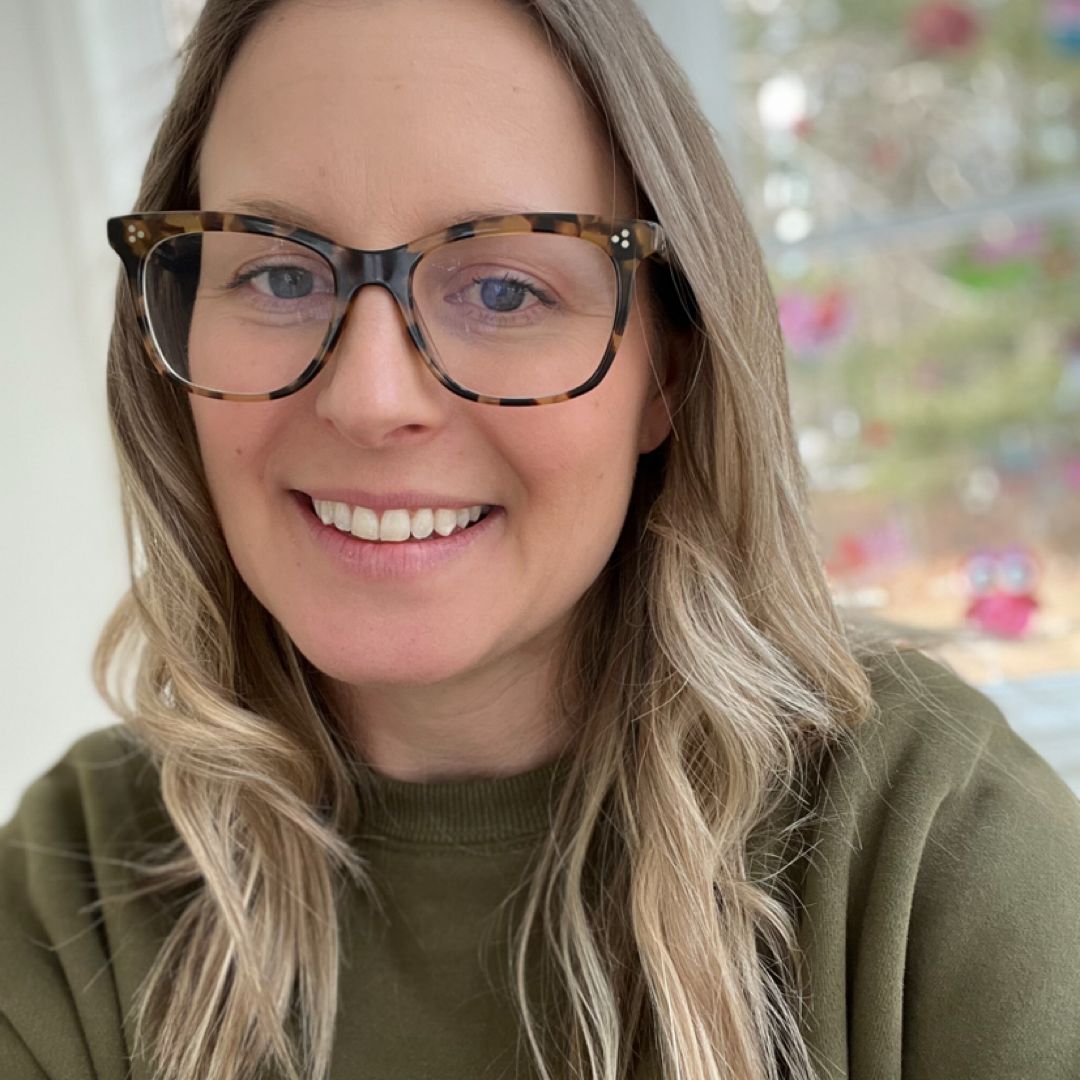 Mel’s Bookshop 🐝