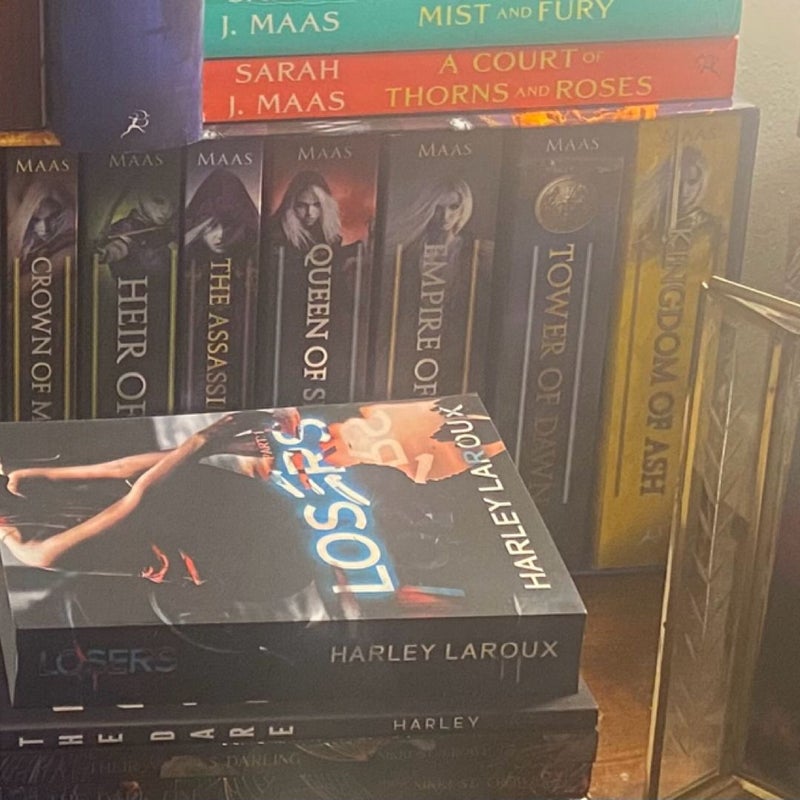 Throne Of Glass out of print paperback box set