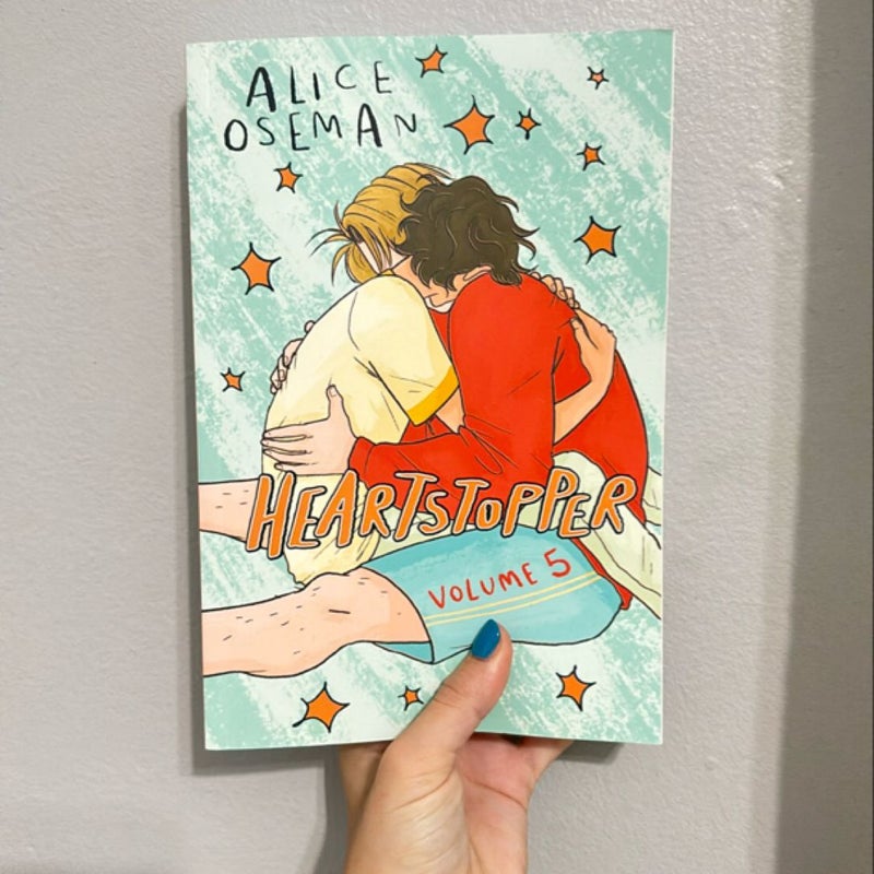 Heartstopper #5: a Graphic Novel