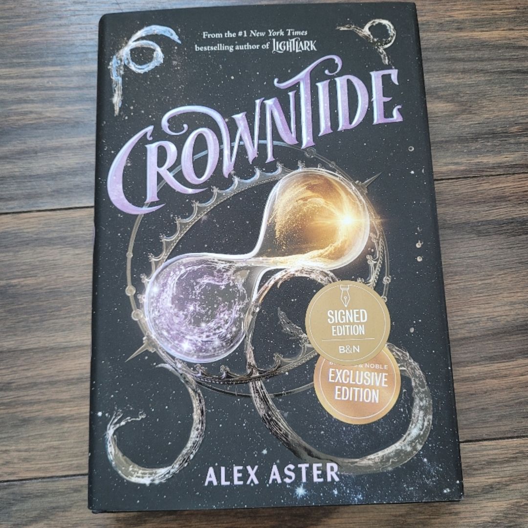 Crowntide (the Lightlark Saga Book 4)