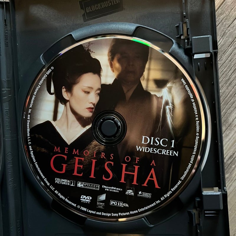 Memoirs of a Geisha Book and Movie Set