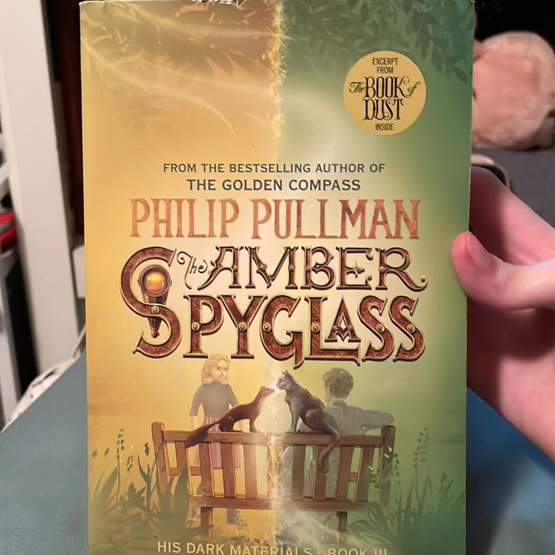 His Dark Materials: the Amber Spyglass (Book 3)