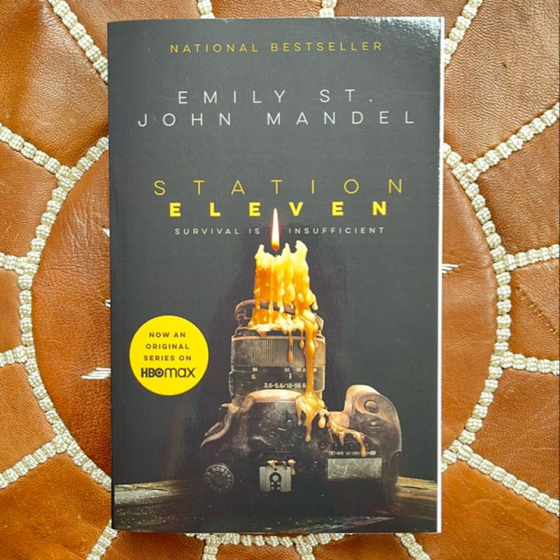 Station Eleven (Television Tie-In)