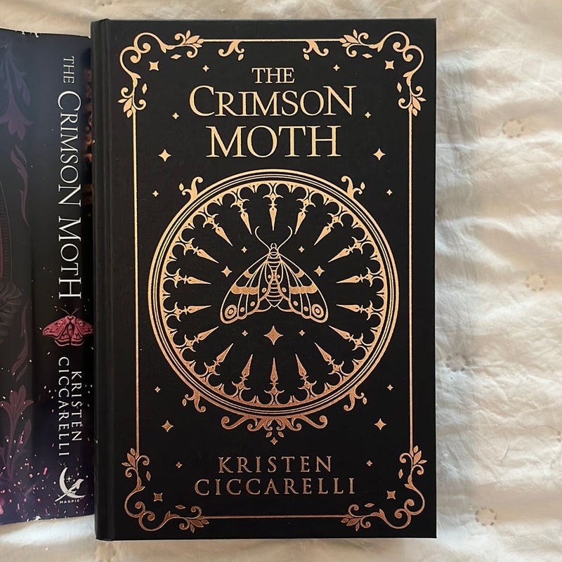 The Crimson Moth (Exclusive Fairyloot Edition)