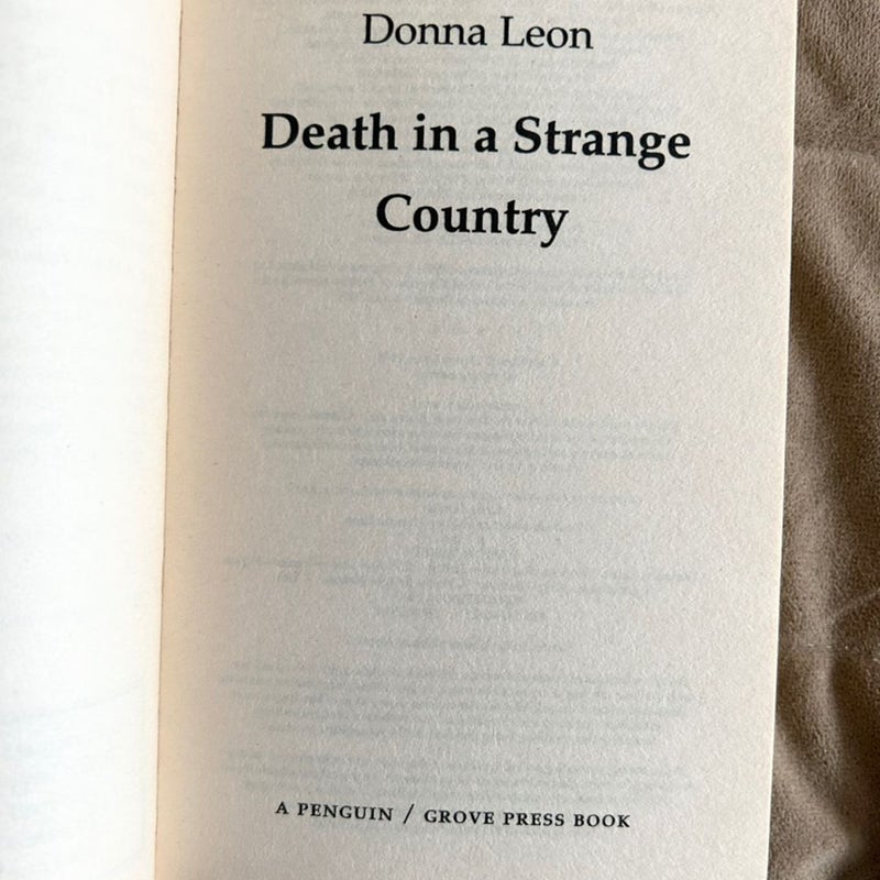Death in a Strange Country 3161