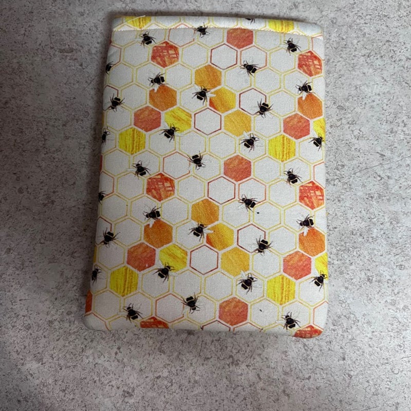 Honey Bee padded Kindle Sleeve