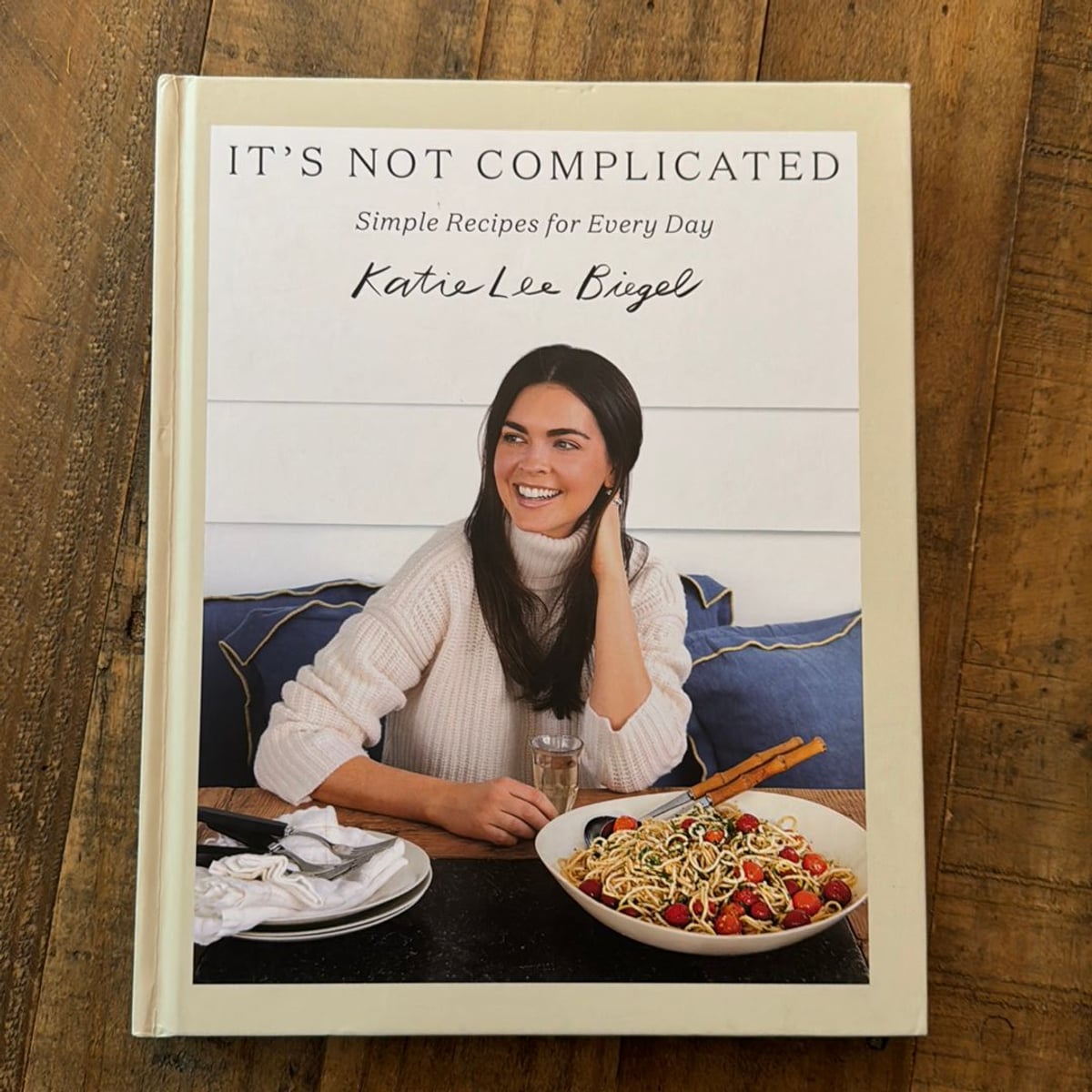 It's Not Complicated by Katie Lee, Hardcover Pangobooks