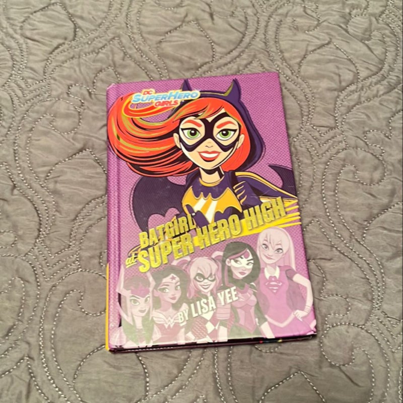 Batgirl at Super Hero High (DC Super Hero Girls)