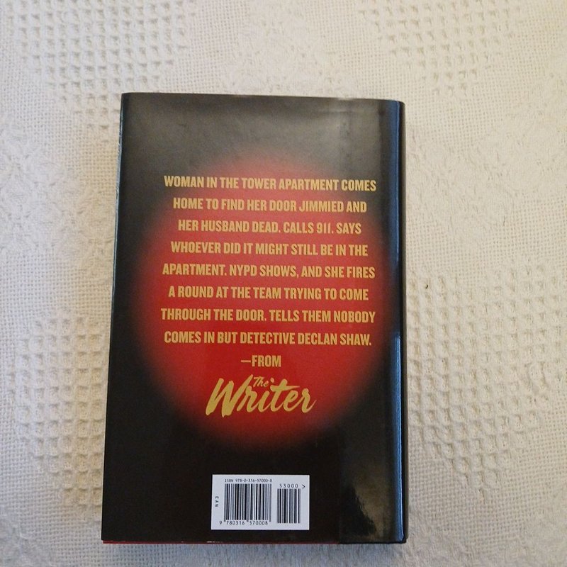 The Writer by , Hardcover | Pangobooks