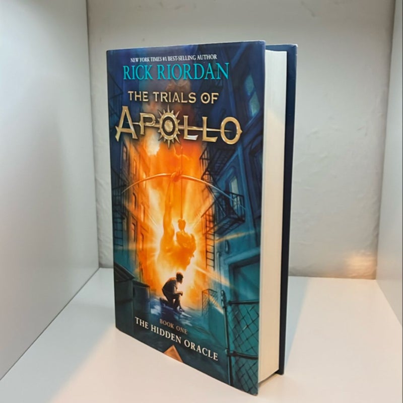 Trials of Apollo, the Book One the Hidden Oracle (Trials of Apollo, the Book One)