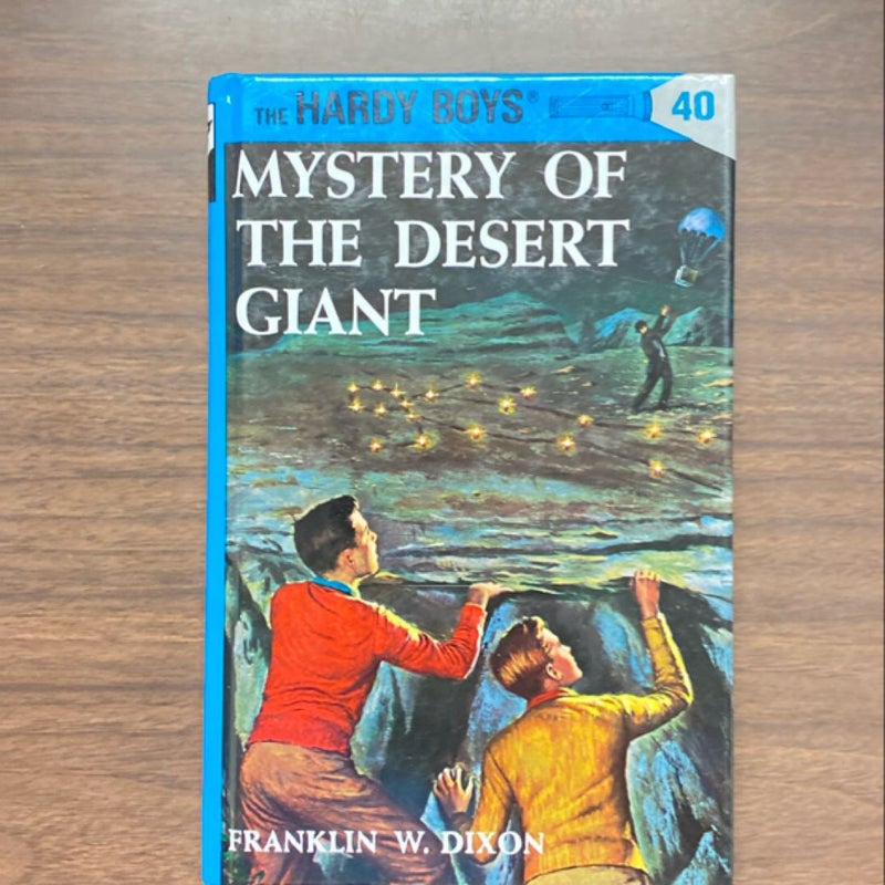 Hardy Boys 40: Mystery of the Desert Giant