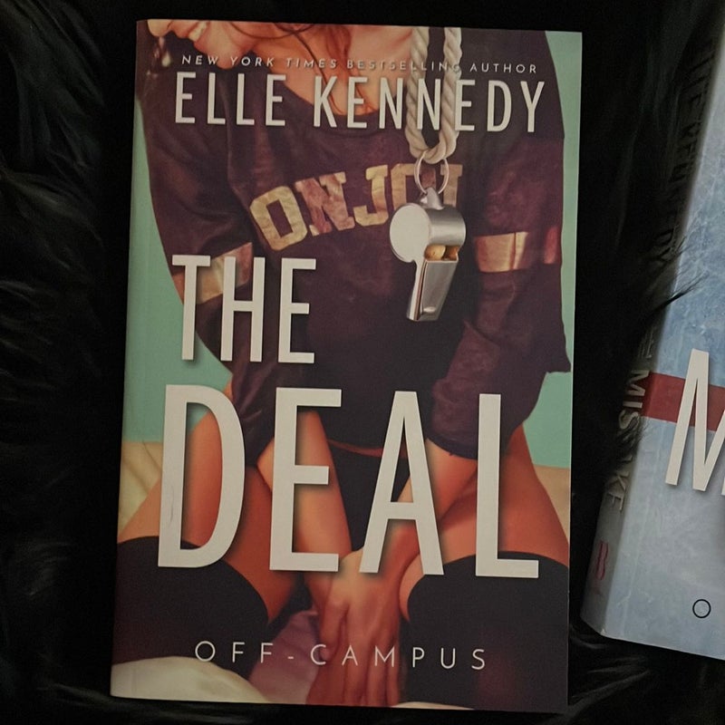 Full Off Campus Set by Elle Kennedy