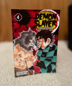 Demon Slayer: Kimetsu No Yaiba, Vol. 4