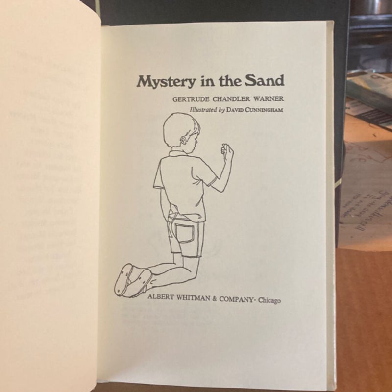 Mystery in the Sand (VINTAGE)