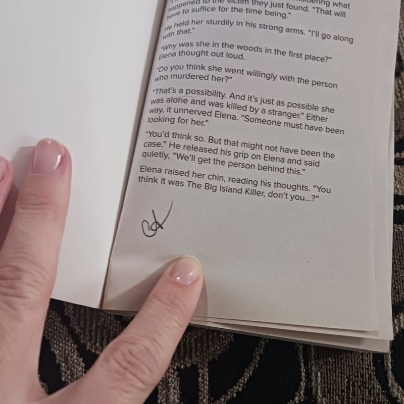 8 Harlequin Intrigue/Love Inspired Suspense Books