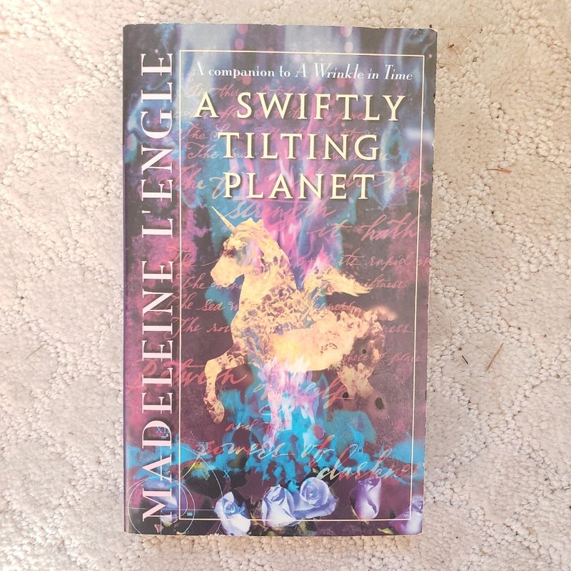 A Swiftly Tilting Planet (Time Quintet book 3)