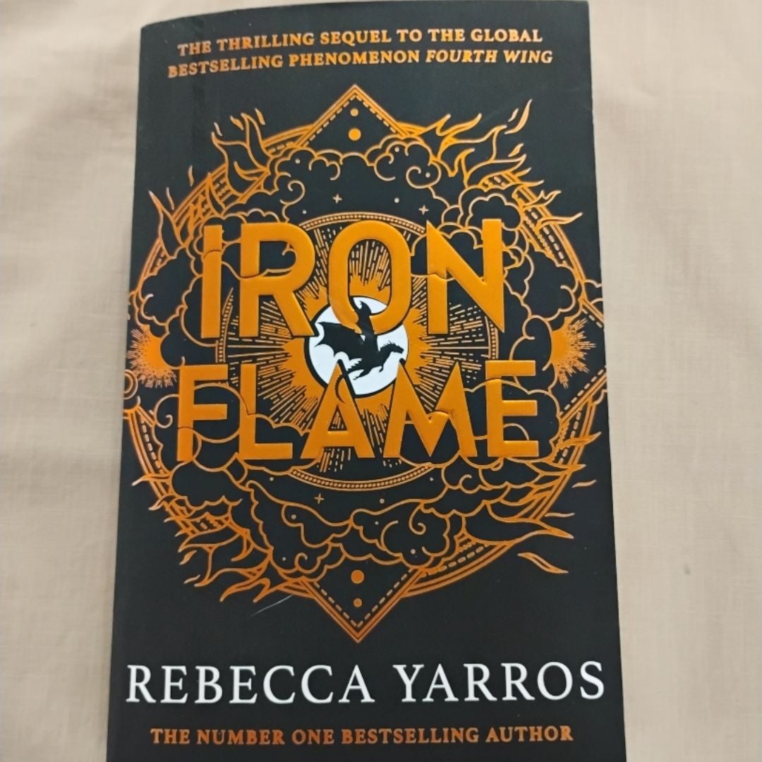 Iron Flame by Rebecca Yarros