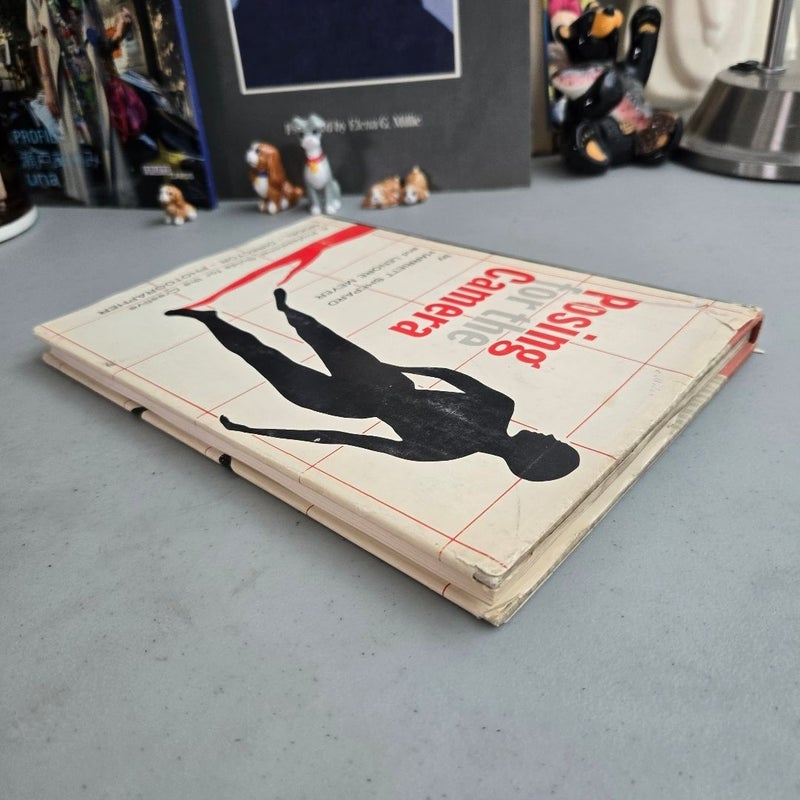 Posing for the Camera a Professional Guide for the Creative Model Director Photographer
