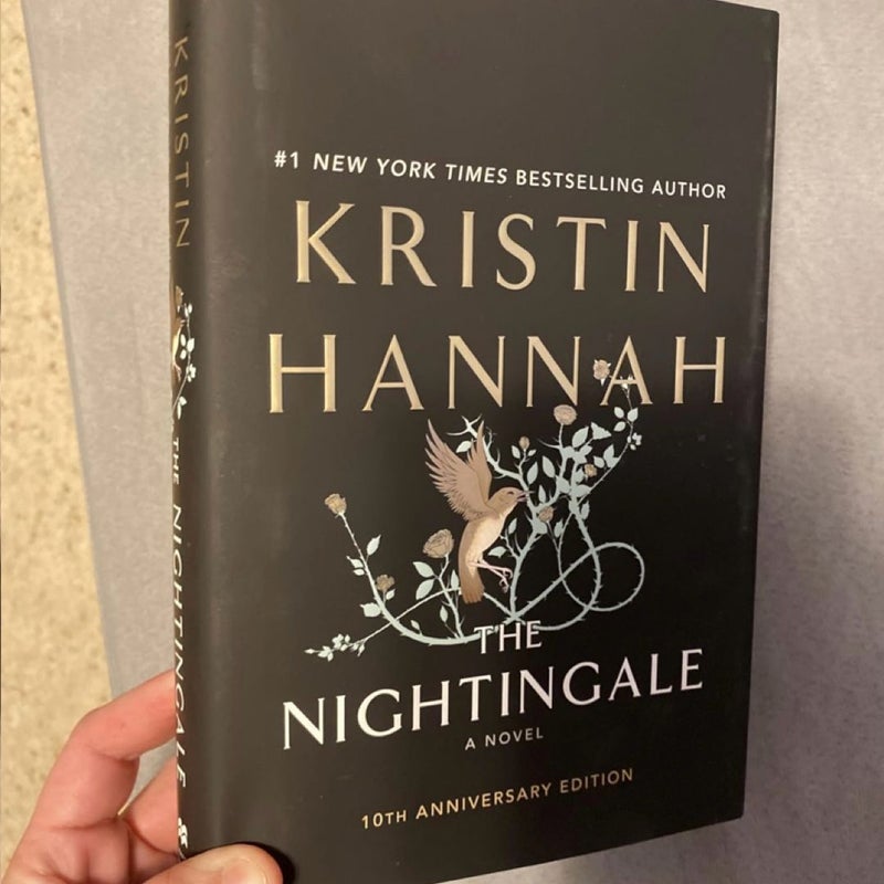 The Nightingale(Deluxe Edition) 