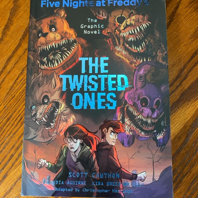 The Twisted Ones (Five Nights at Freddy's Graphic Novel #2)