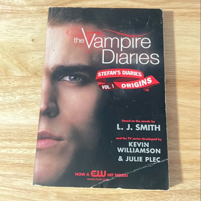 The Vampire Diaries: Stefan's Diaries #1: Origins