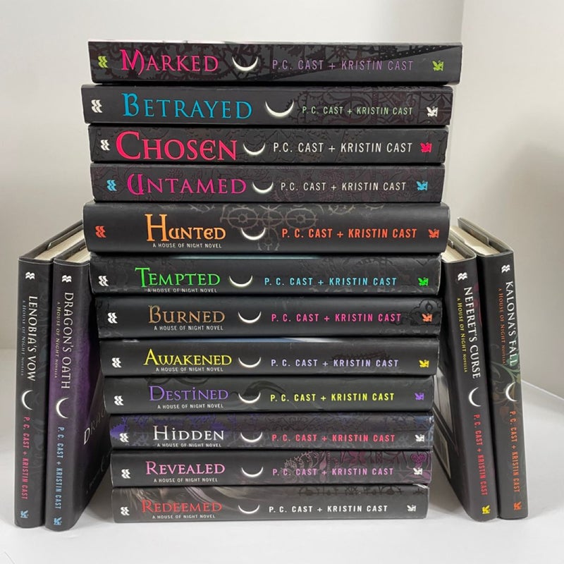 House of Night complete series + 4 Novellas (16 books total)