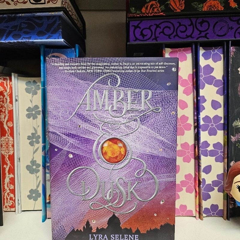 Amber and Dusk owlcrate