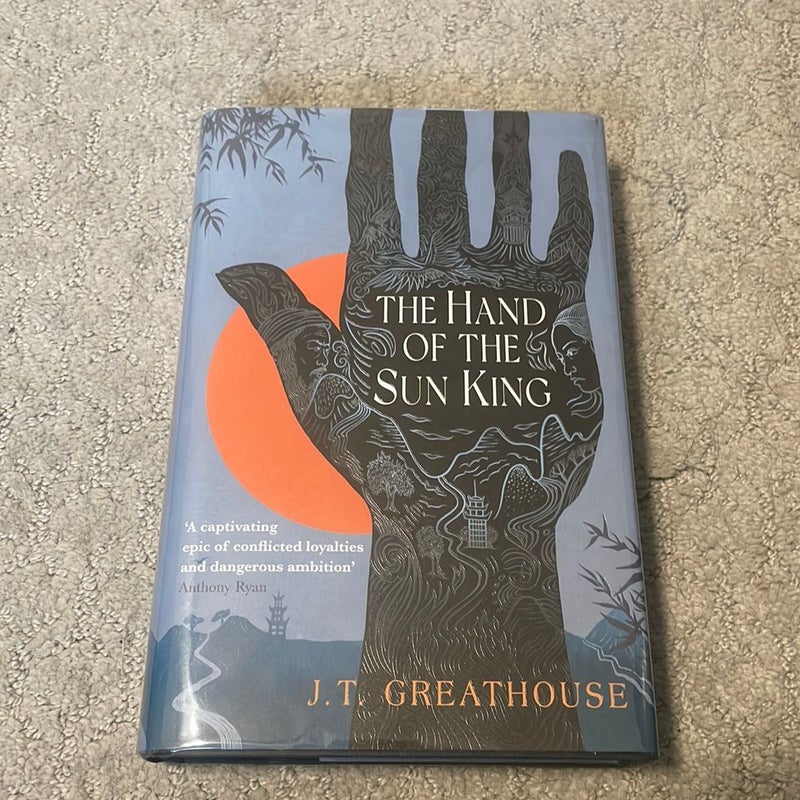 The Hand of the Sun King Golsdboro Signed