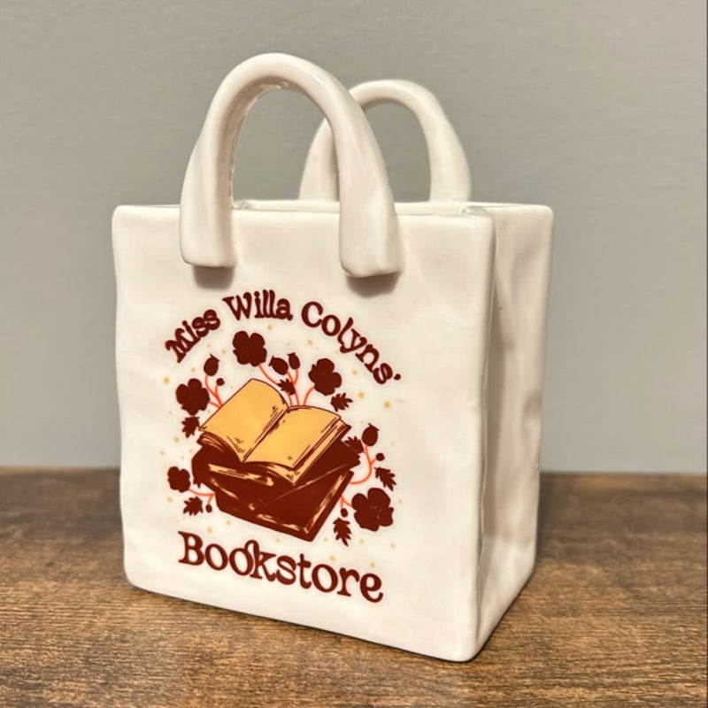 Miss Willa Colyn’s Bookstore Tote Vase | Bookish Box 